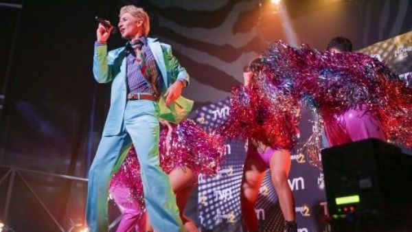David Bowie chileno consolida su carrera como artista tras su paso por "Mi Nombre Es"