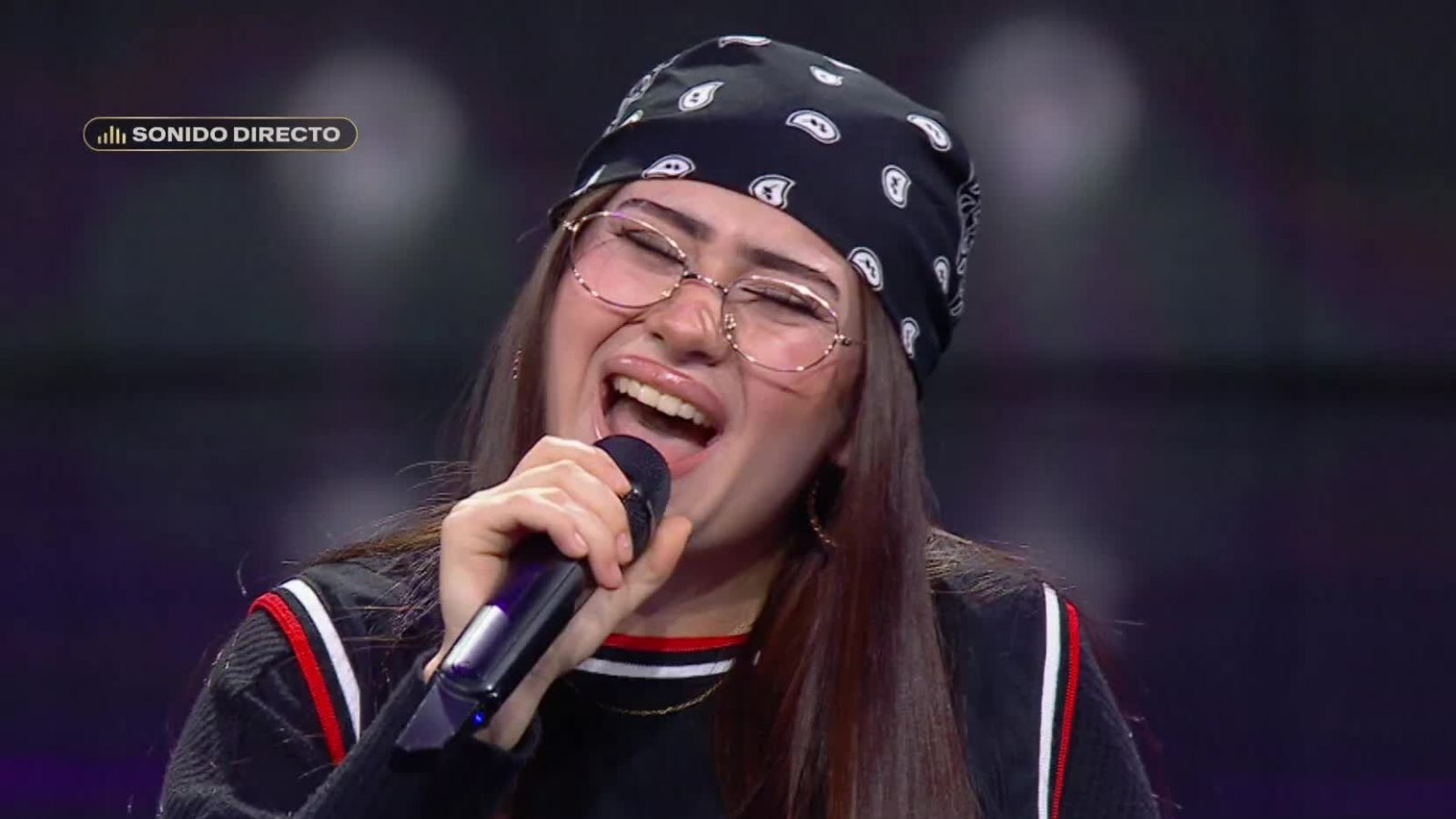 Vera Roig encantó como Billie Eilish
