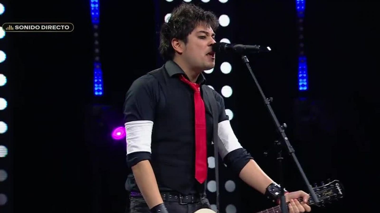 Daniel Gálvez trajo el punk rock de Green Day
