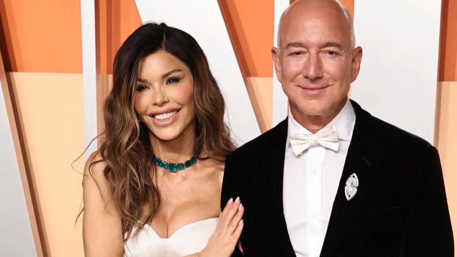 <p>Jeff Bezos y su prometida Lauren Sánchez</p>
