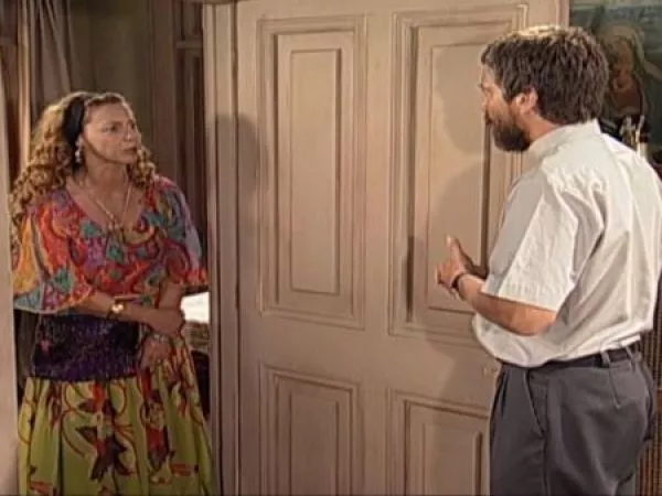 Jovanka y el padre Juan en Romané