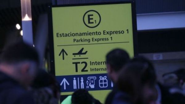 Indagan muerte de hombre en dependencias del Aeropuerto de Santiago
