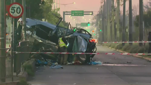 Mujer da a luz en medio de accidente automovilístico en La Pintana
