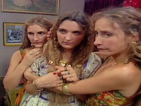 Hijas de Jovanka en Romané