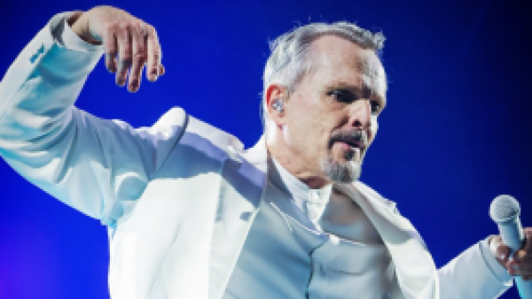 Miguel Bosé vuelve los escenarios tras ocho años de ausencia con “Importante Tour”
