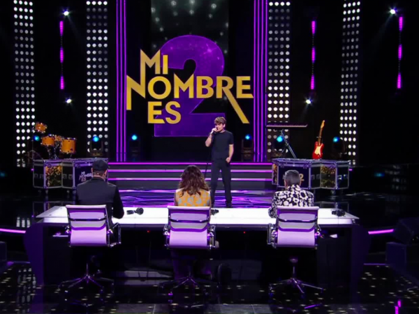 Brahiron Chávez en el escenario de Mi Nombre Es