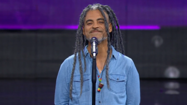 "Cantas muy bien, transmites paz": Bob Marley enamora al jurado
