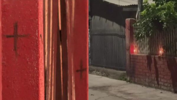 Durante la madrugada: Vecinos denuncian que mujer prende velas, predica y maldice a gritos
