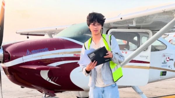 El influencer que aterrizó sin permiso en la Antártica enfrenta un serio dilema en Chile
