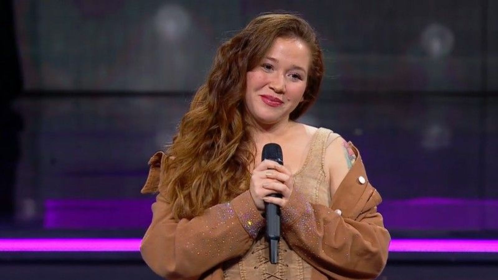 "Desordénate": Jurado busca más actitud en doble de Shakira
