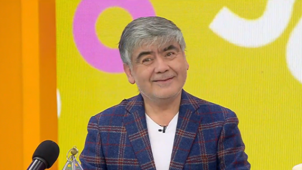 El decano del periodismo de espectáculo: El regreso de Carlos Tejos a TVN
