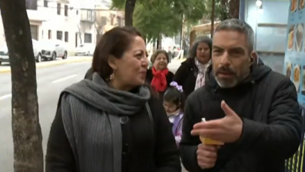 "Escuchen...": Seguidora de "Ahora Caigo" revela los "secretos" en las ayudas de Daniel Fuenzalida en el programa
