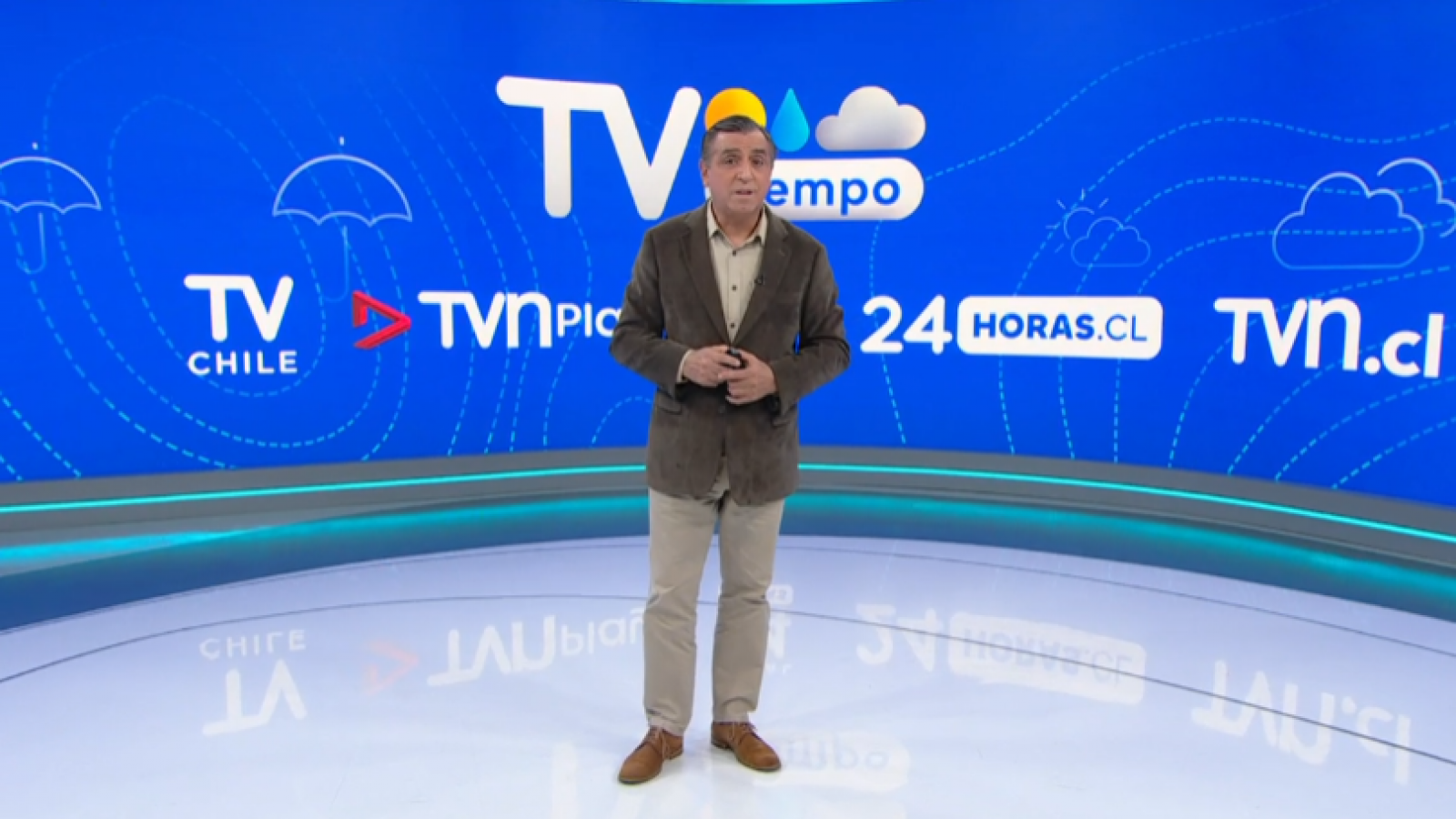 <p>Iván Torres en TV Tiempo de TVN</p>
