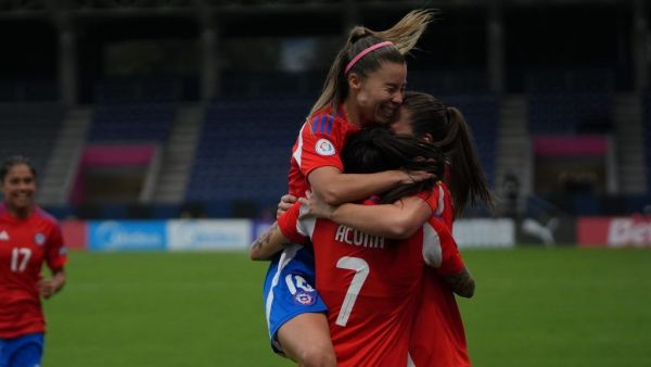 Transmite TVN: Hoy Chile se enfrenta a Argentina en la Copa América Femenina
