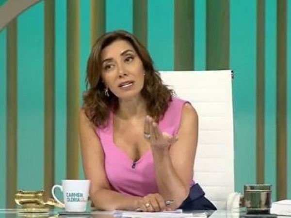 Carmen Gloria Arroyo en Carmen Gloria a tu servicio