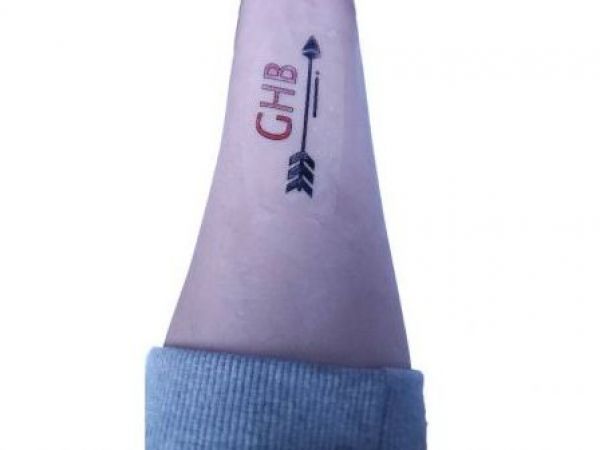 Crean tatuaje temporal que detecta si has sido drogado: cambia de color en bebidas que contengan sustancias