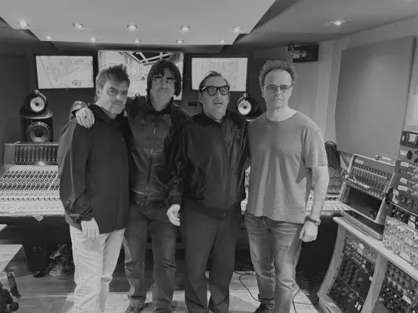 Los Tres en Abbey Road