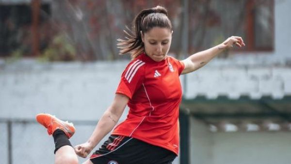 ¡Otra gran noticia en la Roja!: Catalina Figueroa deja la UC y parte a Europa
