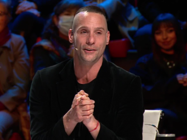 Gonzalo Valenzuela emocionado en Mi Nombre Es.