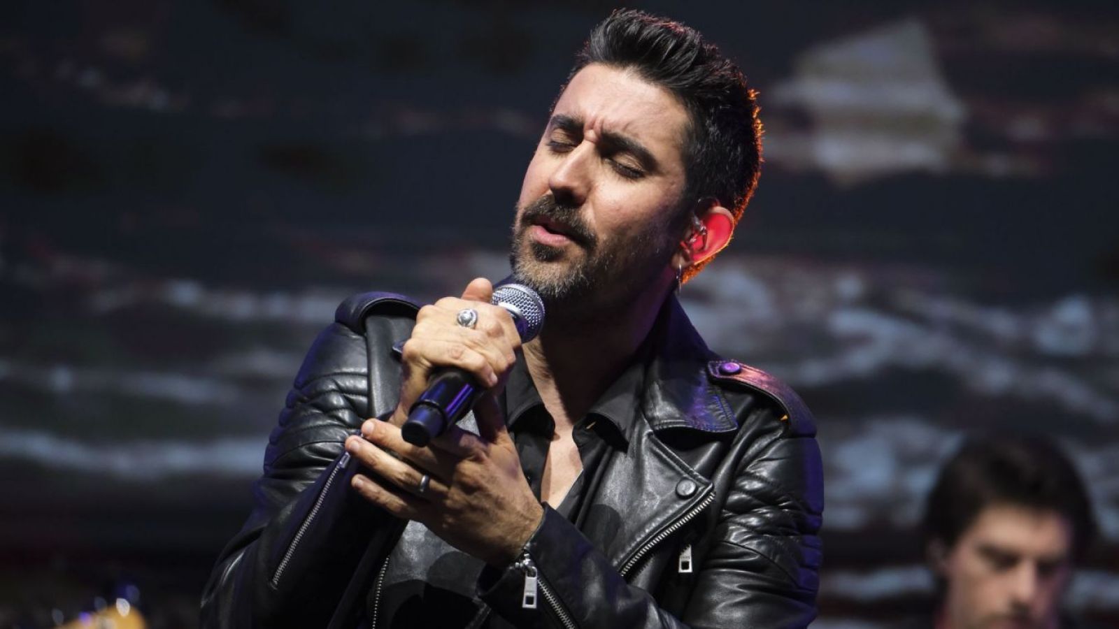 Álex Ubago anuncia gira por EE.UU. y Latinoamérica