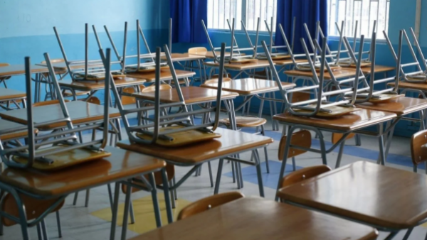 Revisa región por región la suspensión de clases por la alerta de tsunami
