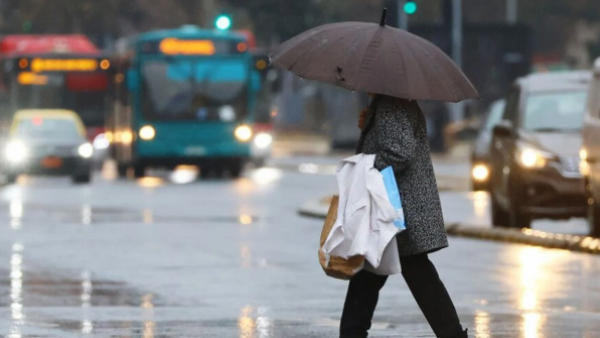 Informe definitivo: ¿A qué hora comienza a llover con más fuerza en la región Metropolitana?