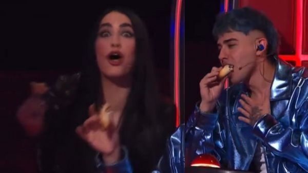 "Poesía pura": La aplaudida reacción de cantante argentino al probar una empanada
