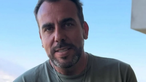 <p>Pusieron fin su contrato: Kaminski es desvinculado de Radio Corazón</p>Pusieron fin su contrato: Kaminski es desvinculado de Radio Corazón

