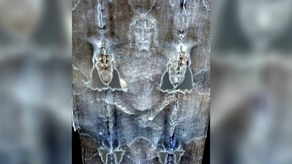 Aseguran que rostro del Santo Sudario no sería humano
