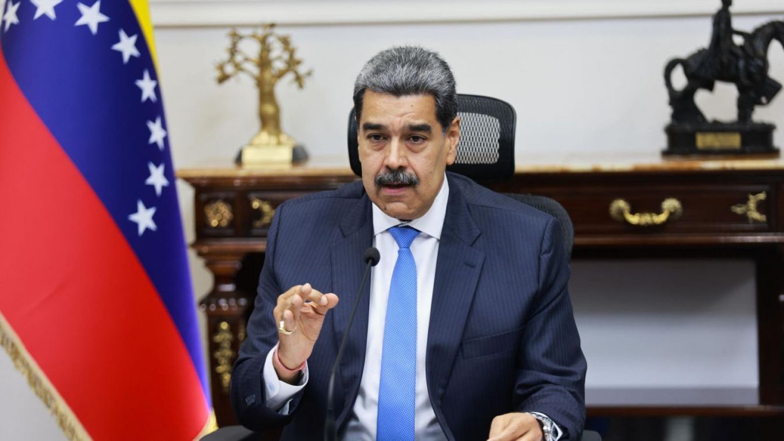 "Narcotraficante más grande del mundo": Aumentan recompensa por "información" de Nicolás Maduro Moros

