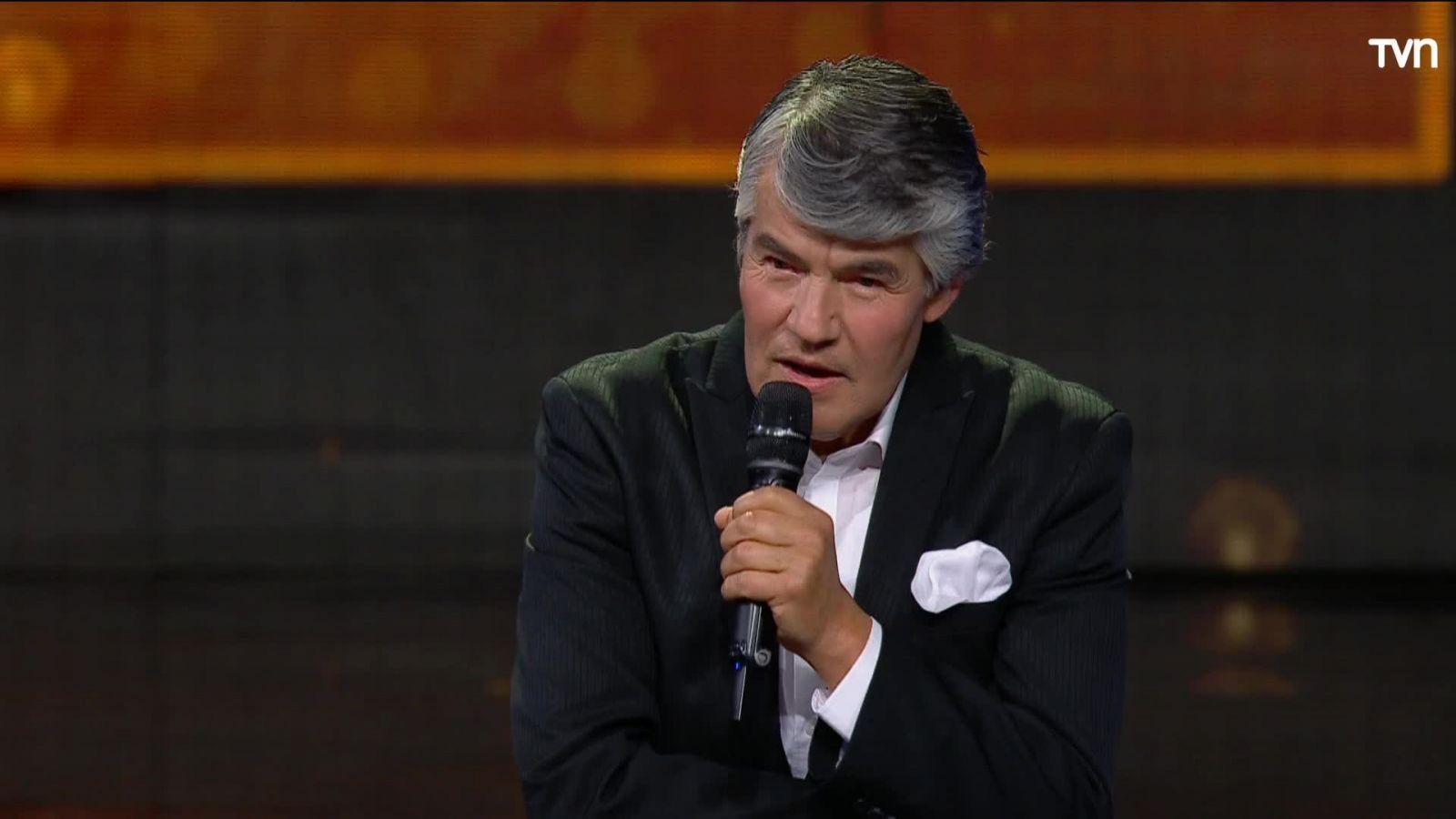 El romanticismo se apodera del escenario con Salvatore Adamo

