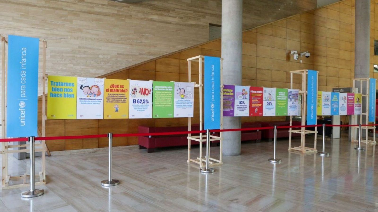 Exposición de UNICEF se instala en TVN: Está disponible en el hall central del canal