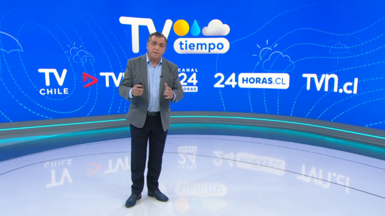 <p>Iván Torres en TV Tiempo de TVN</p>
