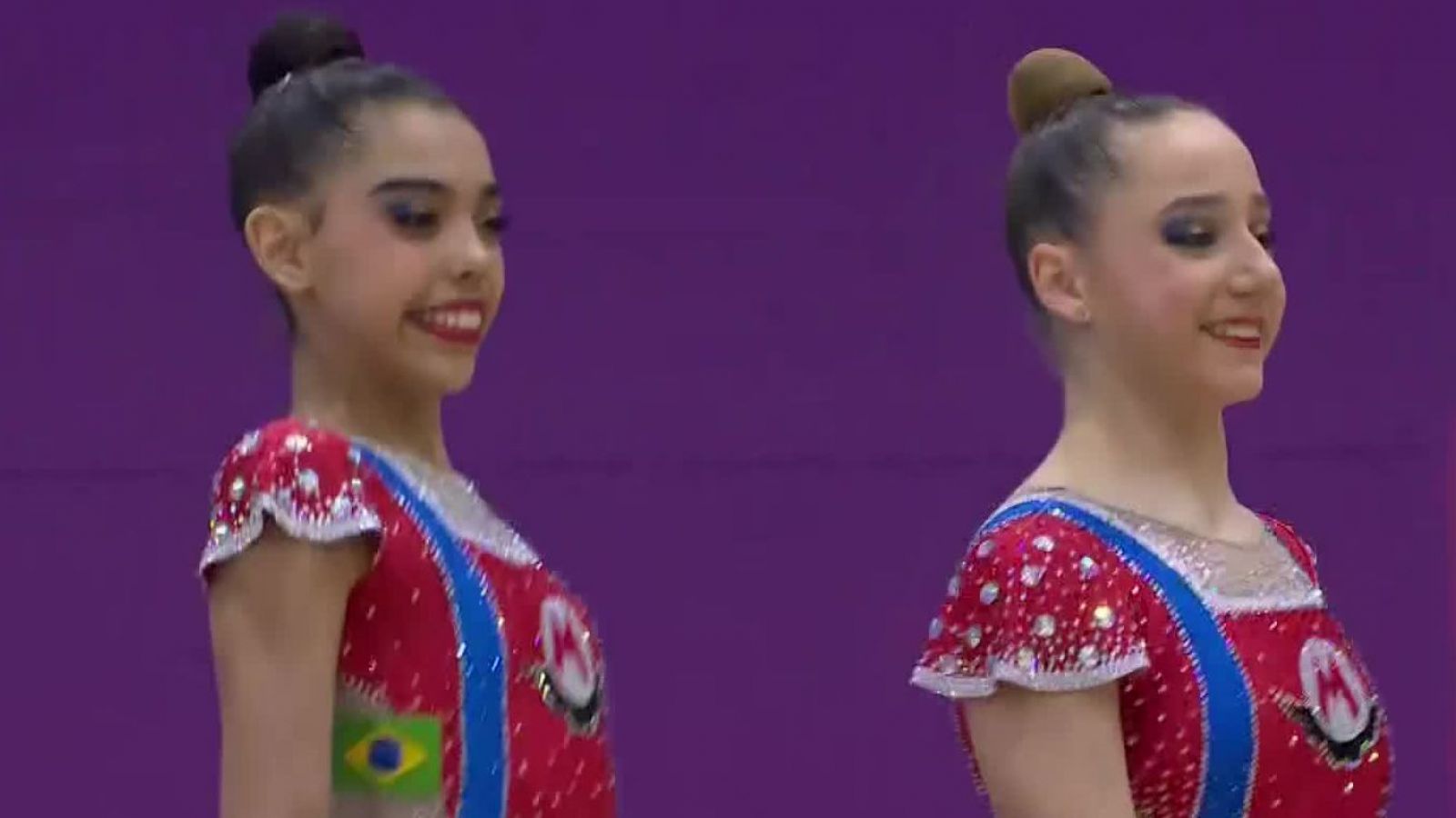 ¡Con temática de Mario Bros! El equipo brasileño de gimnasia rítmica sorprendió con una presentación digna de videojuego
