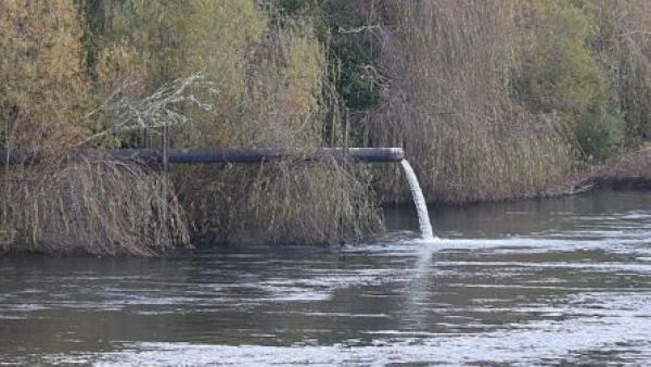 <p>Ritual de sanación termina con dos desaparecidos en río Pilmaiquén</p>Ritual de sanación termina con dos desaparecidos en río Pilmaiquén
