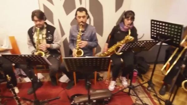 En Hora 25: Mapocho Orquesta celebra diez años de música, comunidad y creatividad
