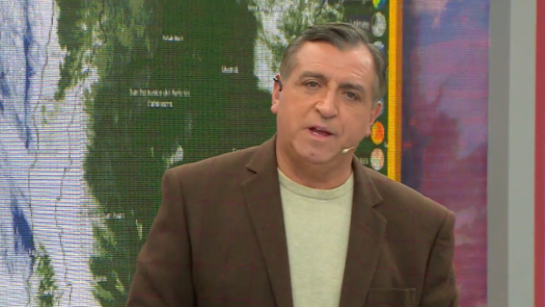"Será muy similar": Iván Torres advierte de la llegada de nieve para la región Metropolitana
