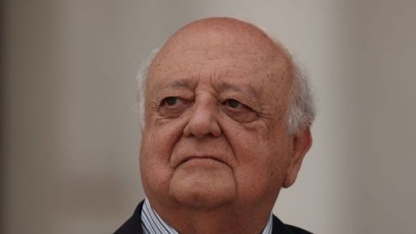 "Se están recuperando": Embajador Viera Gallo actualiza estado de salud de hinchas azules agredidos
