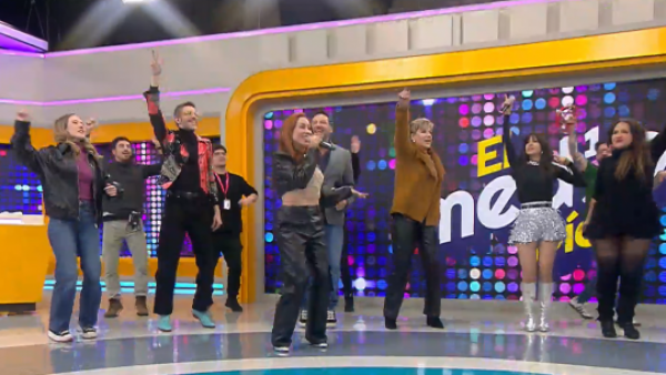 ¡Canta con nosotros la canción de "El Medio Día"!
