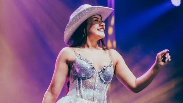 "Directo al cielo para mi tatita": Alanys Lagos dedicó su show en la Fiesta de la Longaniza a familiar fallecido
