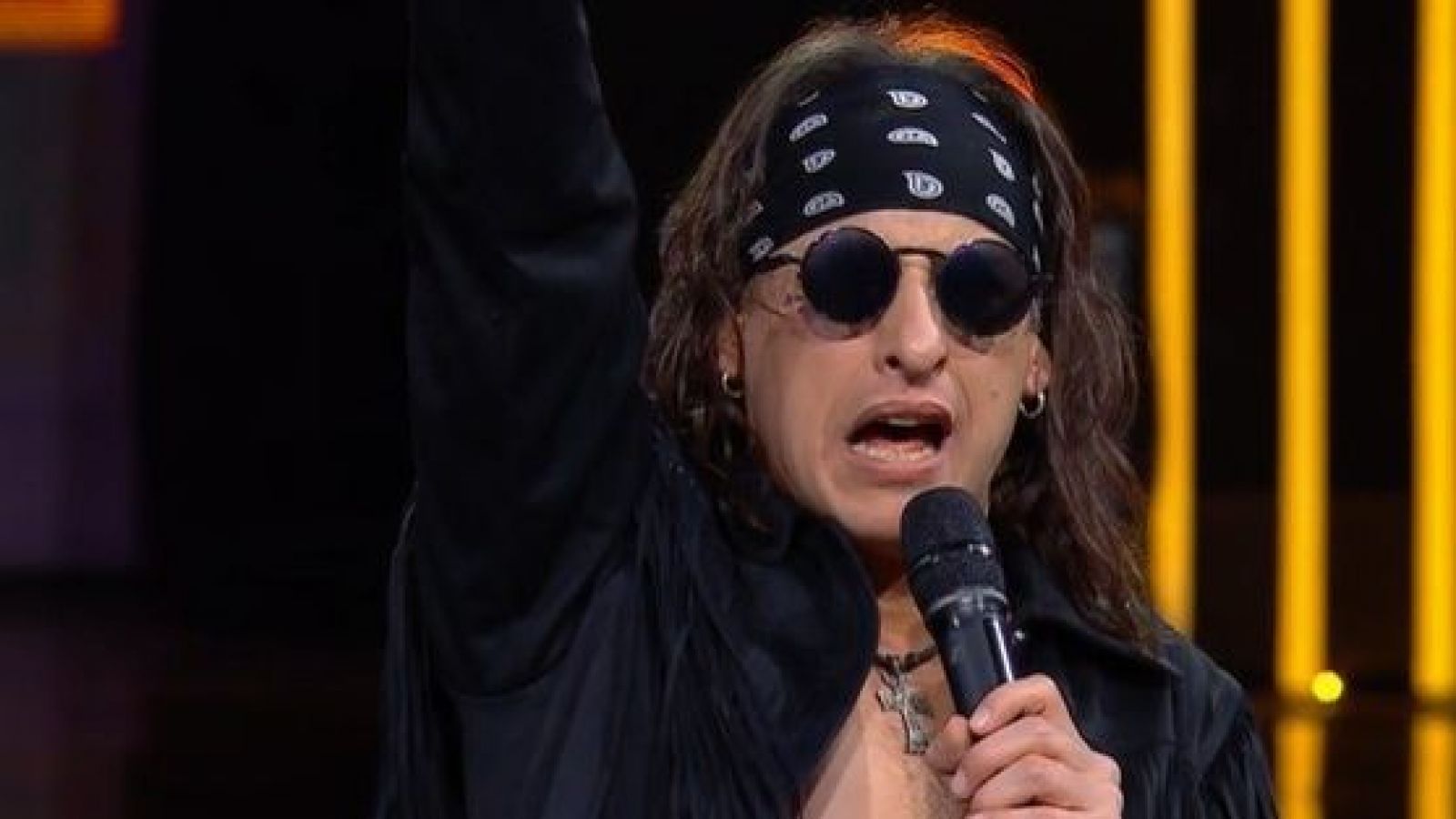 <p>Todo el rock de Bon Jovi en la voz de Rodrigo</p>
