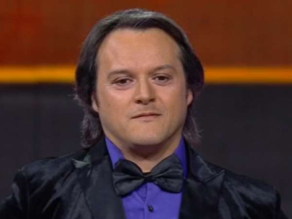 Sebastián nos trae un clásico de Nino Bravo