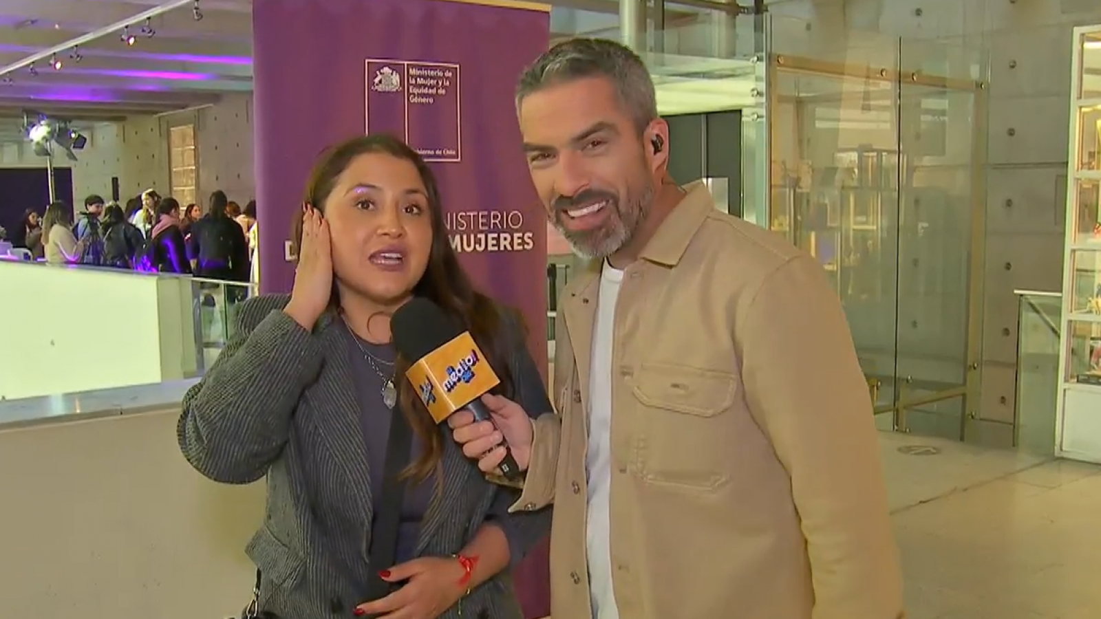 ¡Acompañamos a Pame Leiva a su invitación a La Moneda!
