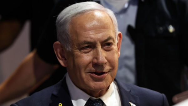 Netanyahu califica como "accidente" el doble bombardeo de Israel a hospital
