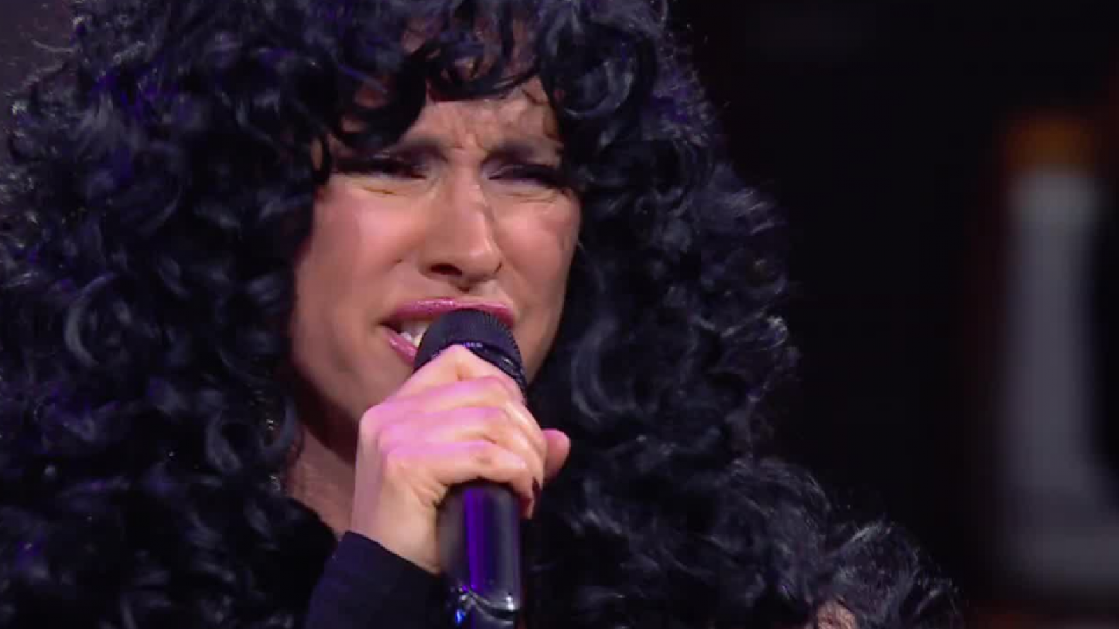 <p>La potencia de Donna Summer prende el escenario</p>

