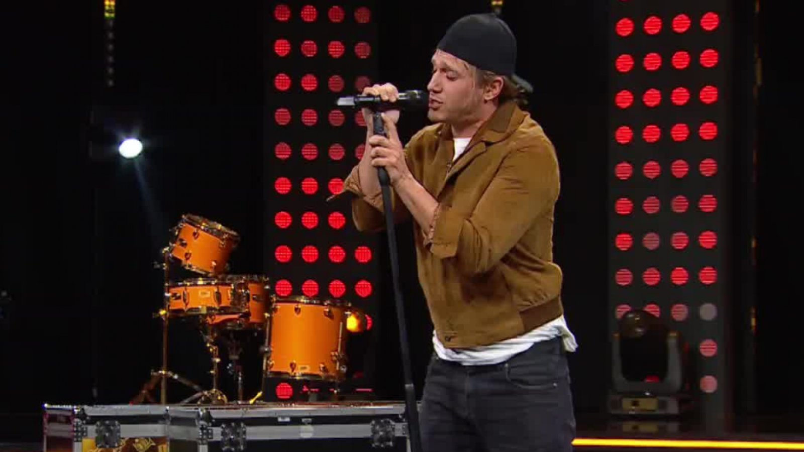 La voz desgarradora de Eddie Vedder deslumbró en Mi Nombre Es
