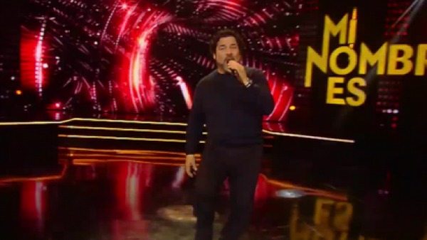 El ritmo y la seducción de Tom Jones brillaron en Mi Nombre Es
