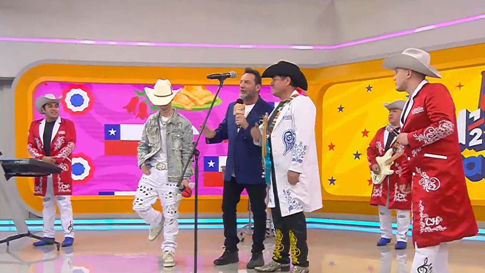 Celebramos la previa de las Fiestas Patrias con Los Charros de Lumaco en "El Medio Día"
