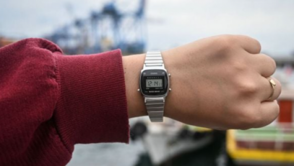 ¡Se viene! ¿Cuándo se debe modificar los relojes para el cambio de hora?
