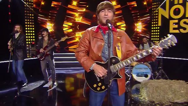 Creedence cautivó en Mi nombre es con uno de sus inmortales éxitos
